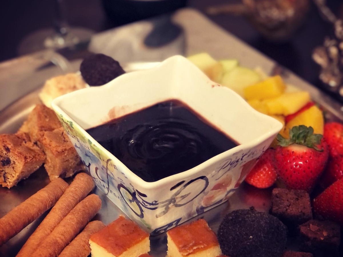 Fondue For Two: A Melting Pot Night In